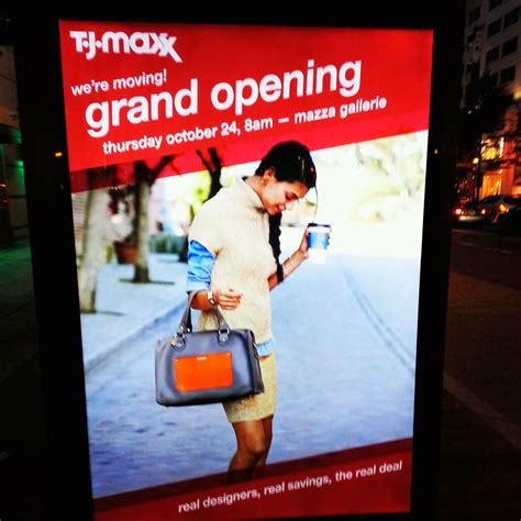 Robert Dyer @ Bethesda Row: T.J. MAXX MAZZA GALLERIE GRAND OPENING 8 AM