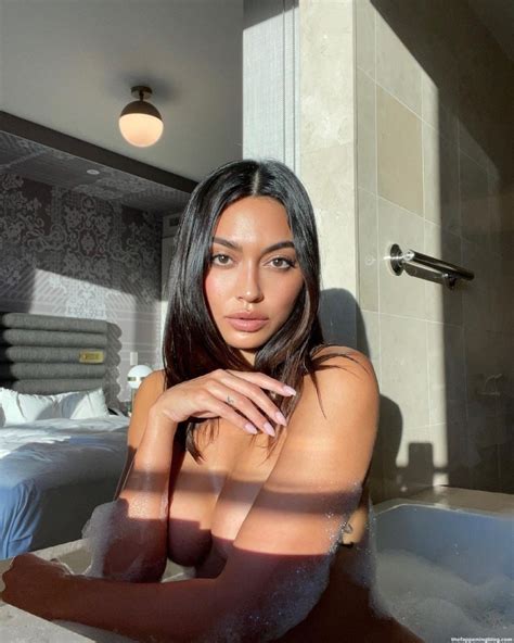 Ambra Gutierrez Shows Off Her Wet Naked Body Photos Video