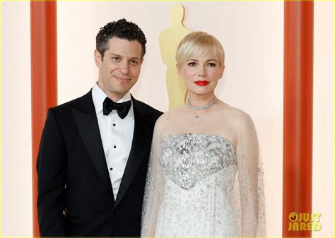 Nominee Michelle Williams Gets Support From Husband Thomas Kail At