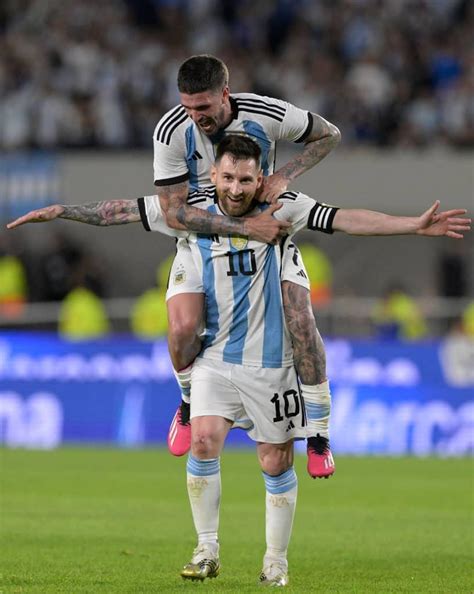 Messi Reaches Career Goals With Panama Free Kick Vanguard News