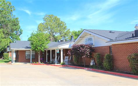 La Dora Senior Living In Bedford Texas Cross Healthcare Management