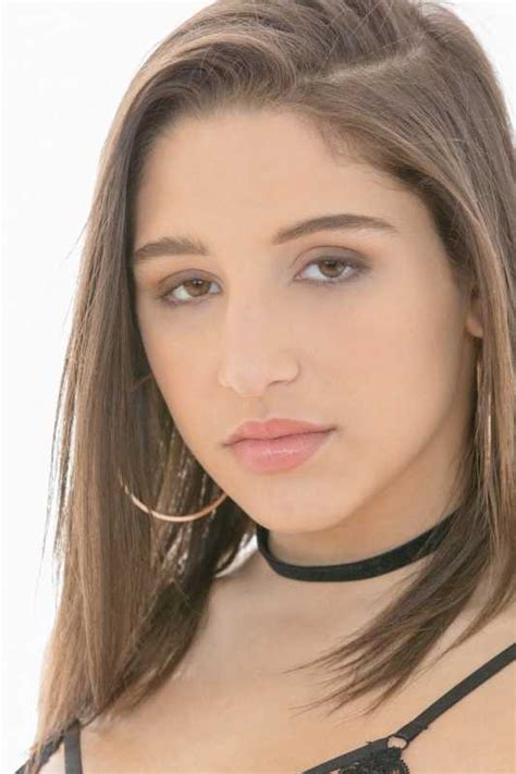 Abella Danger Photo 2 Goldposter