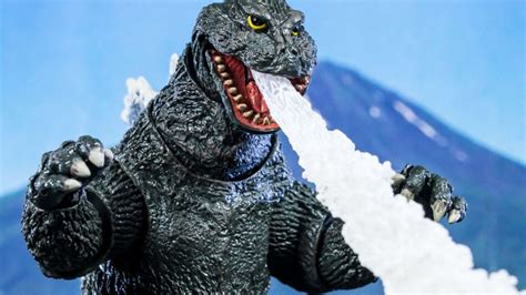 NECA Godzilla from King Kong vs Godzilla 1962 - Toyark Photo Shoot ...