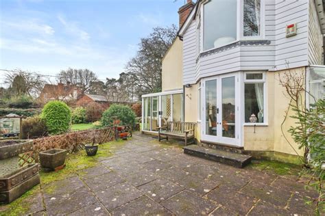 3 Bedroom Property For Sale In Dodds Bottom Nutley Uckfield East