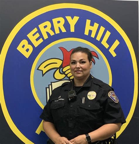 Shoplifting Suspect Drives Getaway Car Into Berry Hill Police Officer