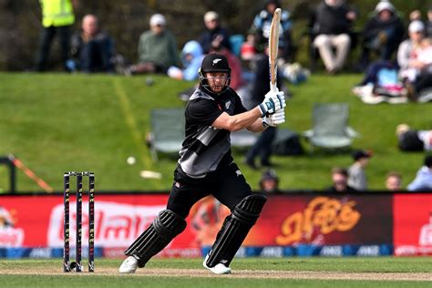 Nz Vs Pak Dream11 Prediction Fantasy Cricket Tips Todays Playing 11