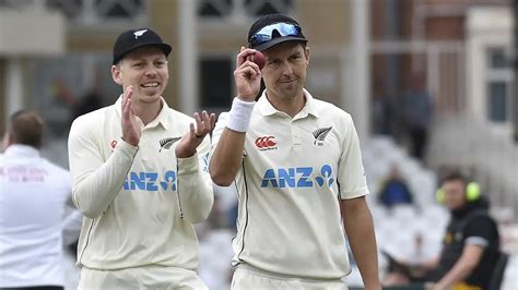 Eng Vs Nz Nd Test New Zealand Lead England By Runs On Day In