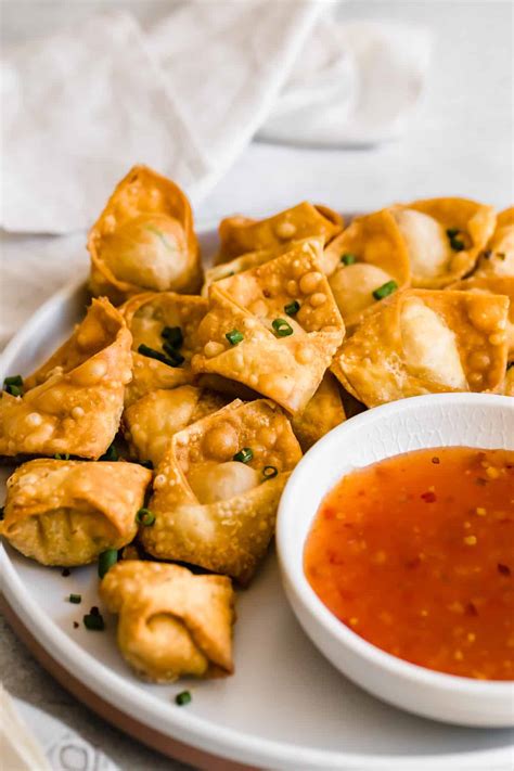 Crispy Crab Rangoon Wontons | Easy Weeknight Recipes