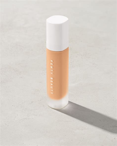 Fenty Beauty Pro Filtr Soft Matte Longwear Foundation 230 Neutral