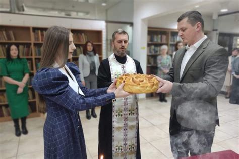 Biblioteka U Bijeljini Obilje Ila Krsnu Slavu Foto Novi Glas