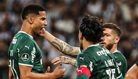 Palmeiras Tenta Manter Invencibilidade De Quase Tr S Anos Contra O Santos