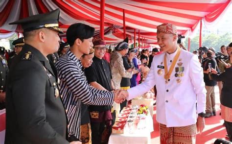 Upacara Hut Ri Terakhir Sebagai Gubernur Ganjar Terima Kasih