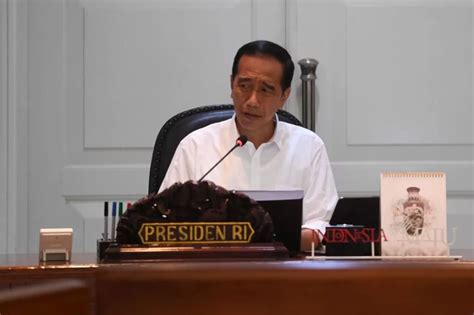 Presiden Jokowi Buka Kemungkinan Reshuffle Kabinet