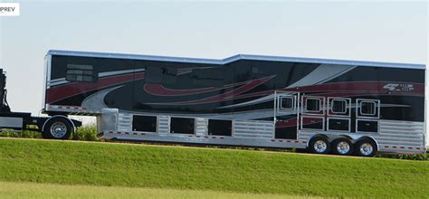 15 Luxury Horse Trailers You Wont Believe