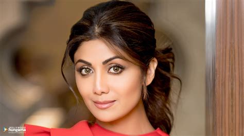 Shilpa Shetty Wallpapers Shilpa Shetty 0023 Bollywood Hungama