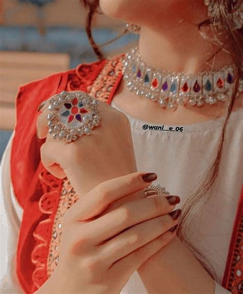 Pin By Shanzay Khan On Girls Dpz Fancy Jewellery Stylish Girl