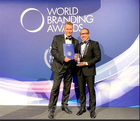 Konsistensi Mengelola Merek MR DIY Menyabet World Branding Awards