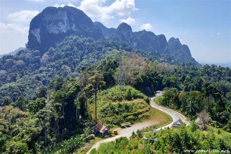 Somewhere in Thailand… Mountains. - TravelVita.net