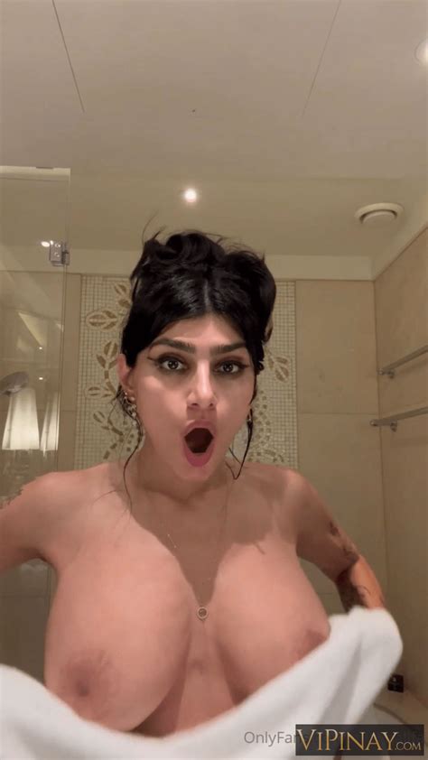 Mia Khalifa Topless Teeth Brushing Content Watch Free On Vipinay