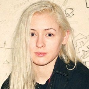 D’arcy Wretzky 2024: dating, net worth, tattoos, smoking & body ...