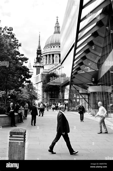 London City Streets Stock Photo - Alamy