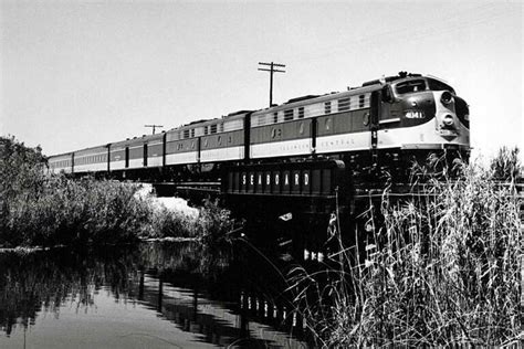 City of Miami passenger train - Trains