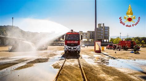 Cosenza Vigili Del Fuoco Ed Esercito Uniti Nellambito Della Difesa