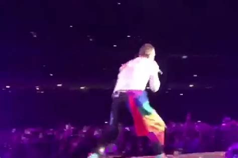 Berbagai Alasan Penolakan Konser Coldplay Salah Satunya Kampanye Lgbt