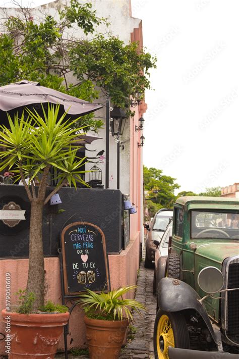 Foto De Cervezas M S Fr As Que El Coraz N De Tu Ex Do Stock Adobe Stock