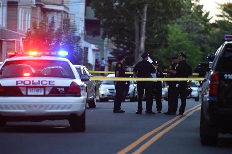 Hartford Pd Names Man And Woman Who Died In Shooting Tuesday Night Hartford Courant