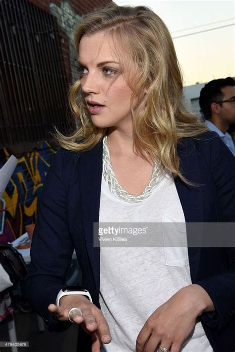 Pictures of Kara Killmer