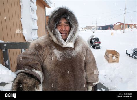 Portrait Of An Inuit Stock Photo Alamy