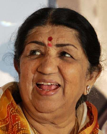 Lata Mangeshkar News - Lata Mangeshkar Latest News Updates & Pictures