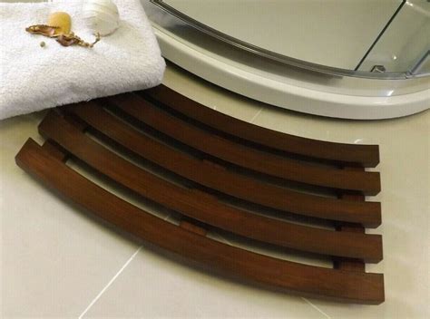 Curved Shaped Solid Beech Wooden Duck Board Bathroom Shower Mat