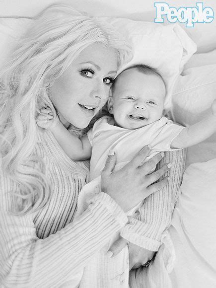 Christina Aguilera Baby Summer Rain Rutler Photos With Images