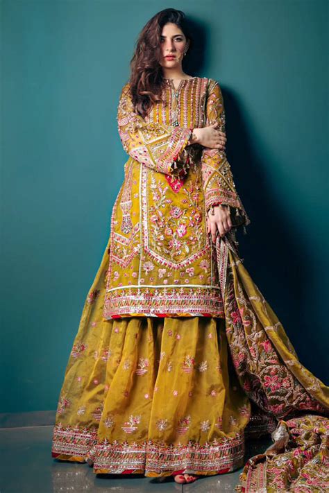 Mohsin Naveed Ranjha Sagar Kinare IQBAL BANO Zinnia Couture