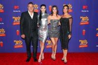 Charli, Dixie D'Amelio at MTV Awards With Parents: Red Carpet Pics | J-14