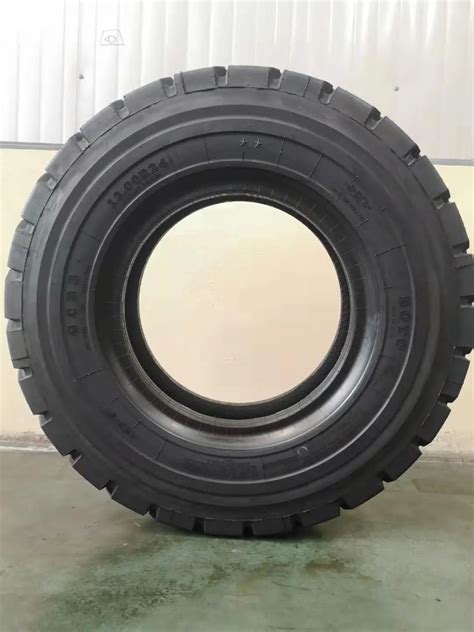 Winda Boto High Quality Tire 12 00r24 14 00r24 18 00r25 Gcb3 Otr Tyre