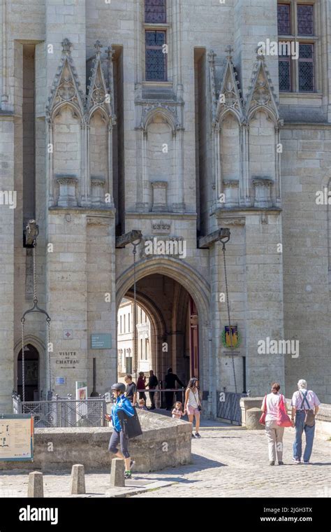 Vincennes France June 22 2019 Entry Gates To The Chateau De