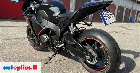 Honda Cbr Cc Sportiniai Superbikes M A