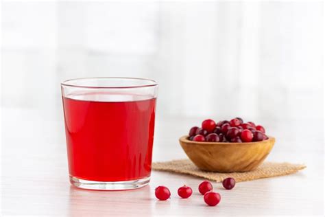 Does Cranberry Juice Help Prevent Or Treat A Uti The Healthy