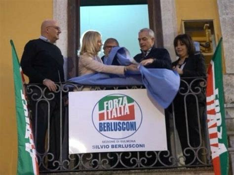 Sulmona Inaugurata La Sede Di Forza Italia Intitolata A Silvio