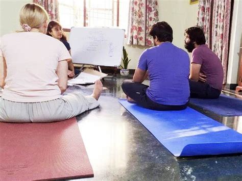 10 Day 50-Hour Online Yoga Mantra Chanting Course - Tripaneer.com