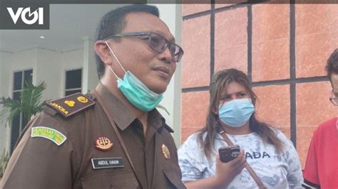 Kejaksaan Tinggi NTT Panggil Gories Mere Dan Karni Ilyas Jadi Saksi