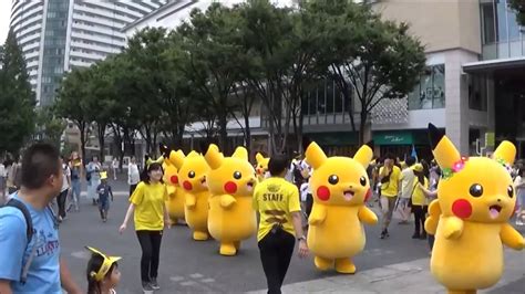 Pica Pica Pikachu - YouTube