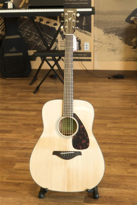 Yamaha FG800 Acoustic Guitar - Natural | eBay