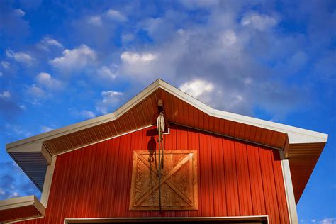 The Hay Barn Photograph by Mike Hendren - Pixels