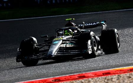 Mercedes cambió su coche de F1 y se ha encontrado con un viejo fantasma