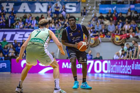 Khyri Thomas Presente En El Quinteto Ideal De La Jornada 27 San