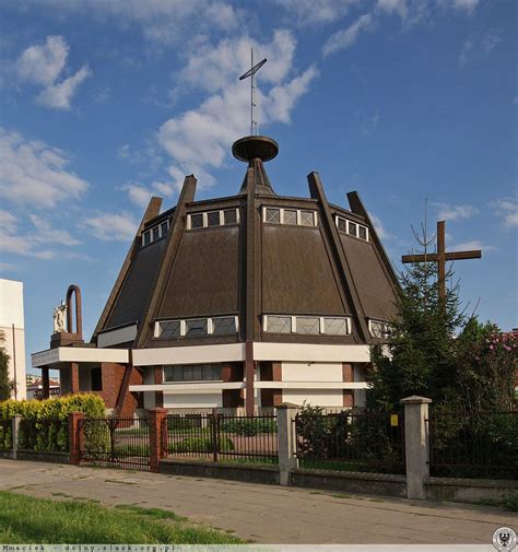 Kościół św Franciszka z Asyżu ul Borowska Wrocław zdjęcia